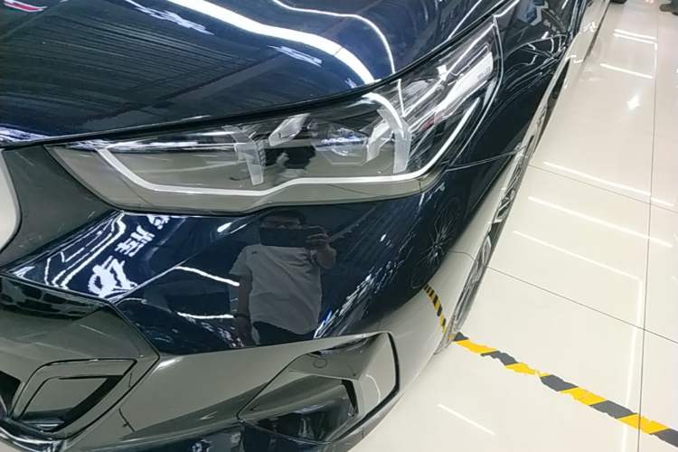 Used BMW 5 Series 2025 530Li Leading Model M Sport Package Left Front Headlight