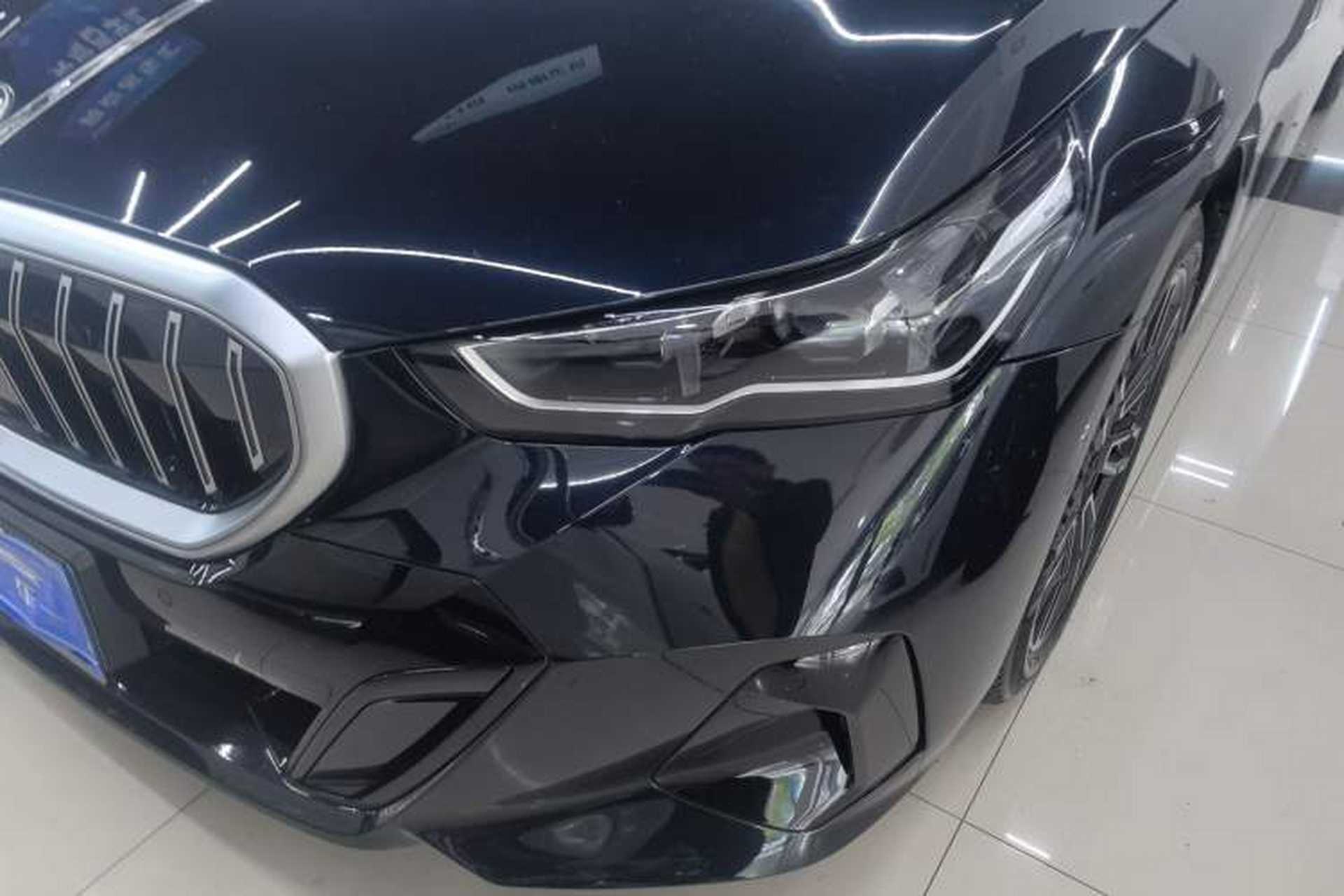 Used BMW 5 Series 2025 525Li M Sport Package Left Front Headlight