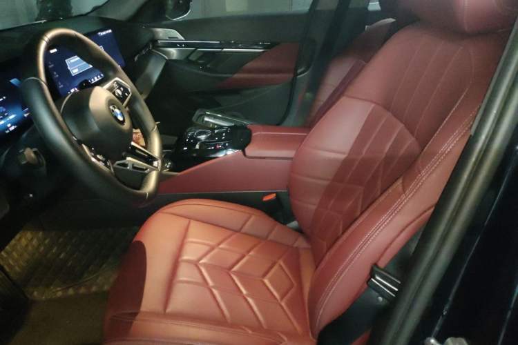Used BMW 5 Series 2025 530Li Leading Model M Sport Package Left Front Seat