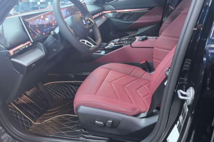 Used BMW 5 Series 2025 530Li Leading Model M Sport Package Left Front Seat