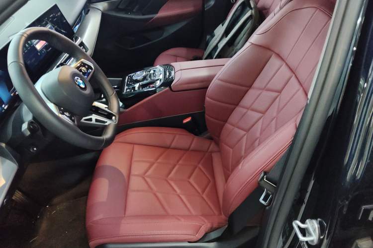 Used BMW 5 Series 2025 530Li Leading Model M Sport Package Left Front Seat