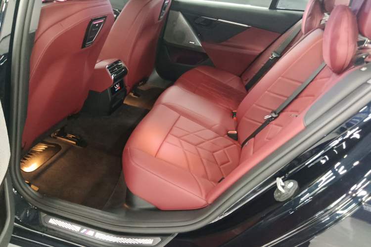 Used BMW 5 Series 2025 530Li Leading Model M Sport Package Left Rear Seat
