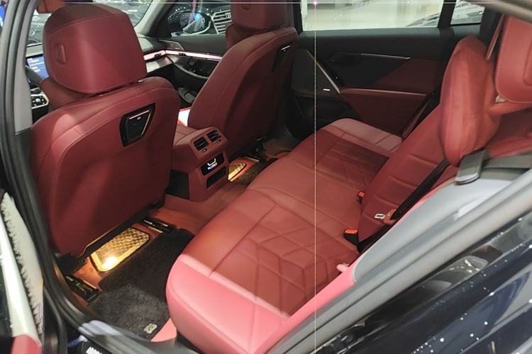 Used BMW 5 Series 2025 530Li Leading Model M Sport Package Left Rear Seat