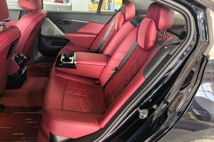 Used BMW 5 Series 2025 530Li Leading Model M Sport Package Left Rear Seat