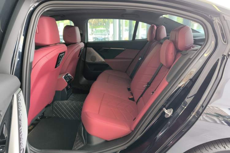 Used BMW 5 Series 2025 530Li Leading Model M Sport Package Left Rear Seat