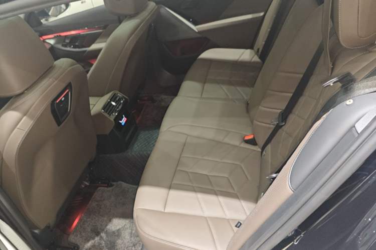 Used BMW 5 Series 2025 525Li M Sport Package Left Rear Seat