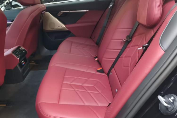 Used BMW 5 Series 2025 530Li Leading Model M Sport Package Left Rear Seat
