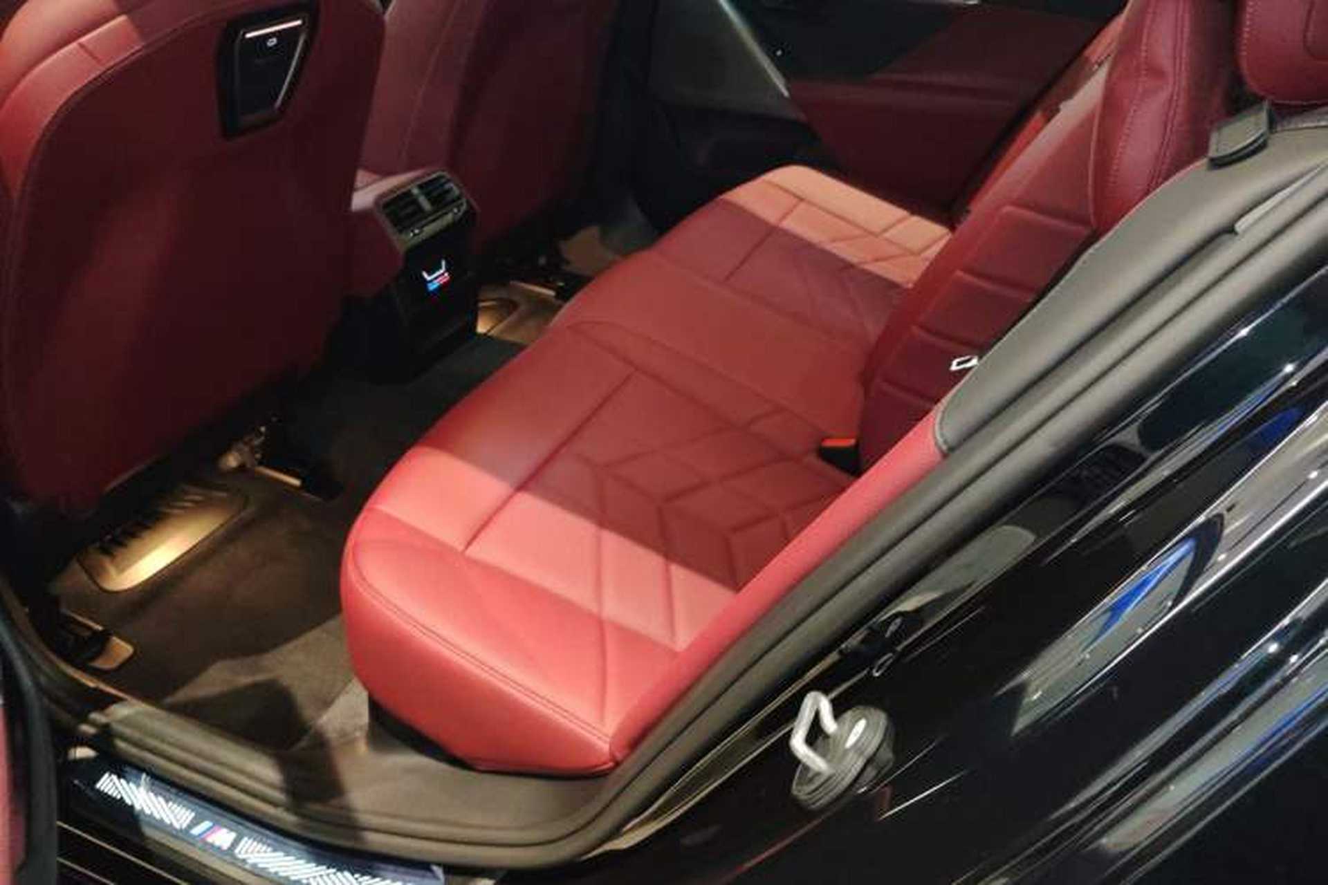 Used BMW 5 Series 2025 525Li M Sport Package Left Rear Seat