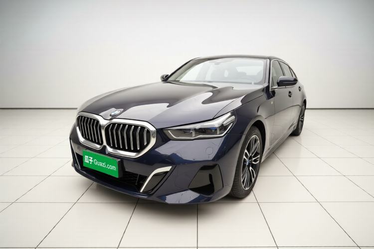 Used BMW 5 Series 2025 530Li Leading Model M Sport Package Guazi used car, China used car export, Used car for sale, Used  cars, Cheapest cars for sale