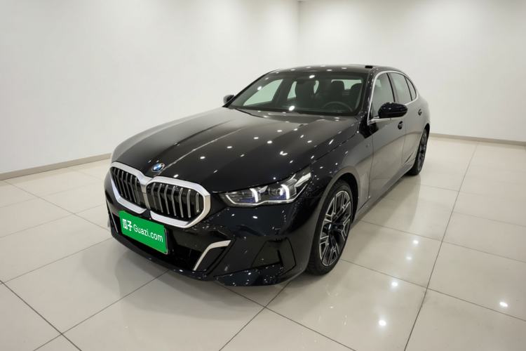 BMW 5 Series 2025 530Li Luxury Edition M Sport Package