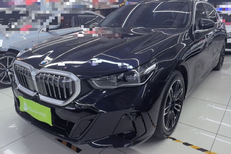 Used BMW 5 Series 2025 530Li Leading Model M Sport Package Guazi used car, China used car export, Used car for sale, Used  cars, Cheapest cars for sale