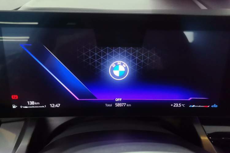 Used BMW 5 Series 2025 525Li M Sport Package Odometer Close Up