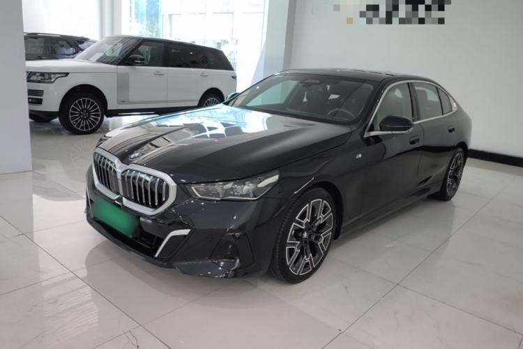 Ojetý BMW 5 Series 2025 530Li Luxury Edition M Sport Package Guazi used car, China used car export, Used car for sale, Used  cars, Cheapest cars for sale