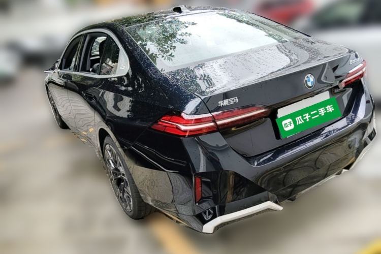 Used BMW 5 Series 2025 530Li Luxury Edition M Sport Package Rear Left 45 Deg