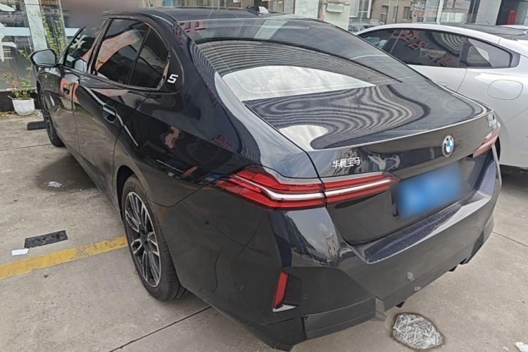 Used BMW 5 Series 2025 530Li Leading Model M Sport Package Rear Left 45 Deg