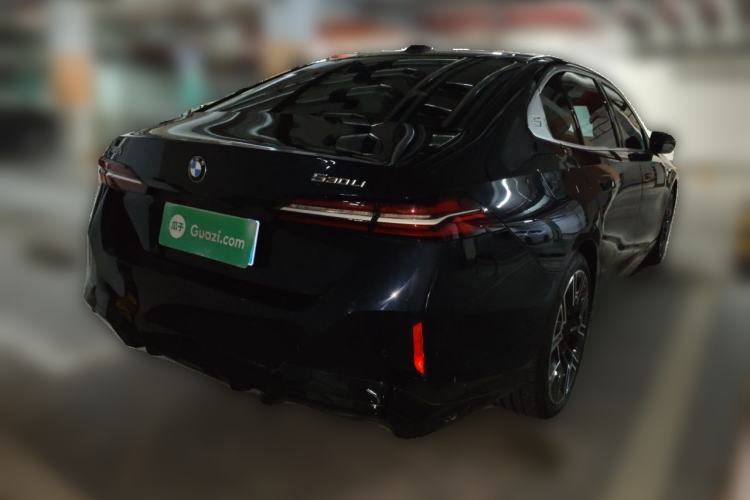 Used BMW 5 Series 2025 530Li Luxury Edition M Sport Package Rear Right 45 Deg