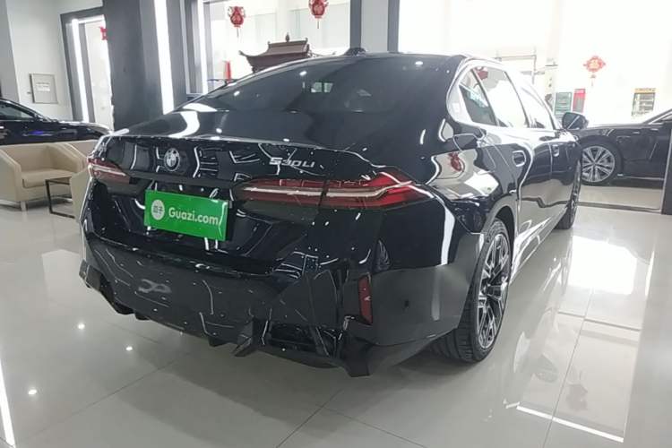 Used BMW 5 Series 2025 530Li Luxury Edition M Sport Package Rear Right 45 Deg