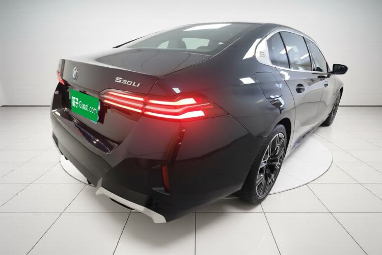 Used BMW 5 Series 2025 530Li Luxury Edition M Sport Package Rear Right 45 Deg