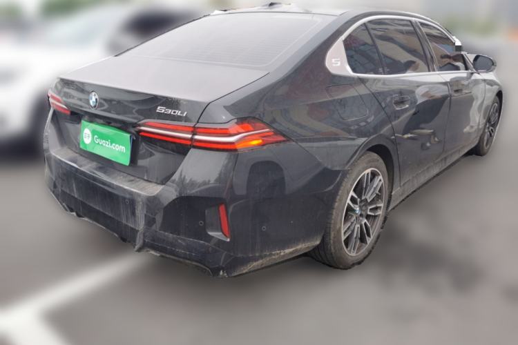 Used BMW 5 Series 2025 530Li Leading Model M Sport Package Rear Right 45 Deg