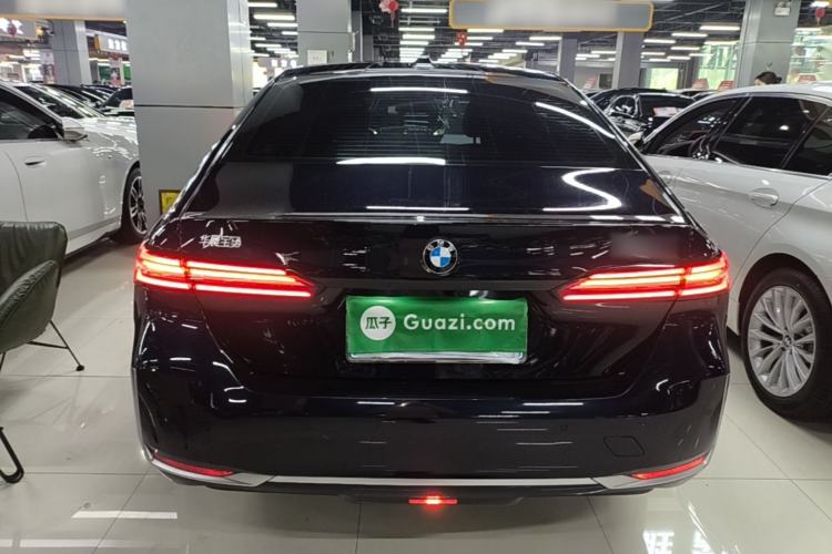 Used BMW 5 Series 2025 525Li Luxury Package Rear
