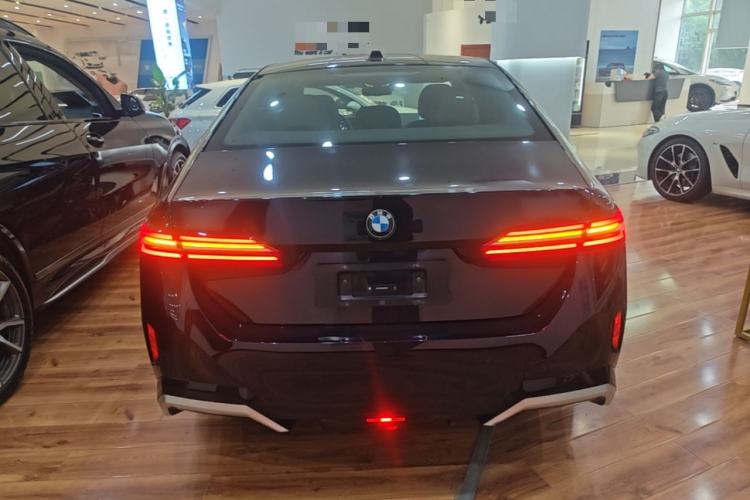 Used BMW 5 Series 2025 525Li M Sport Package Rear