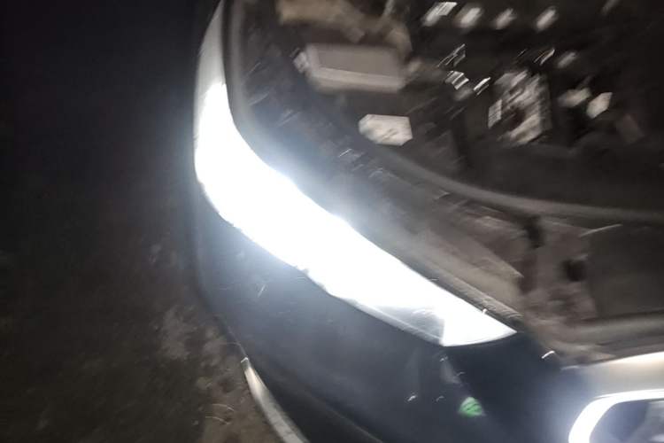 Used BMW 5 Series 2025 525Li Luxury Package Right Front Headlight