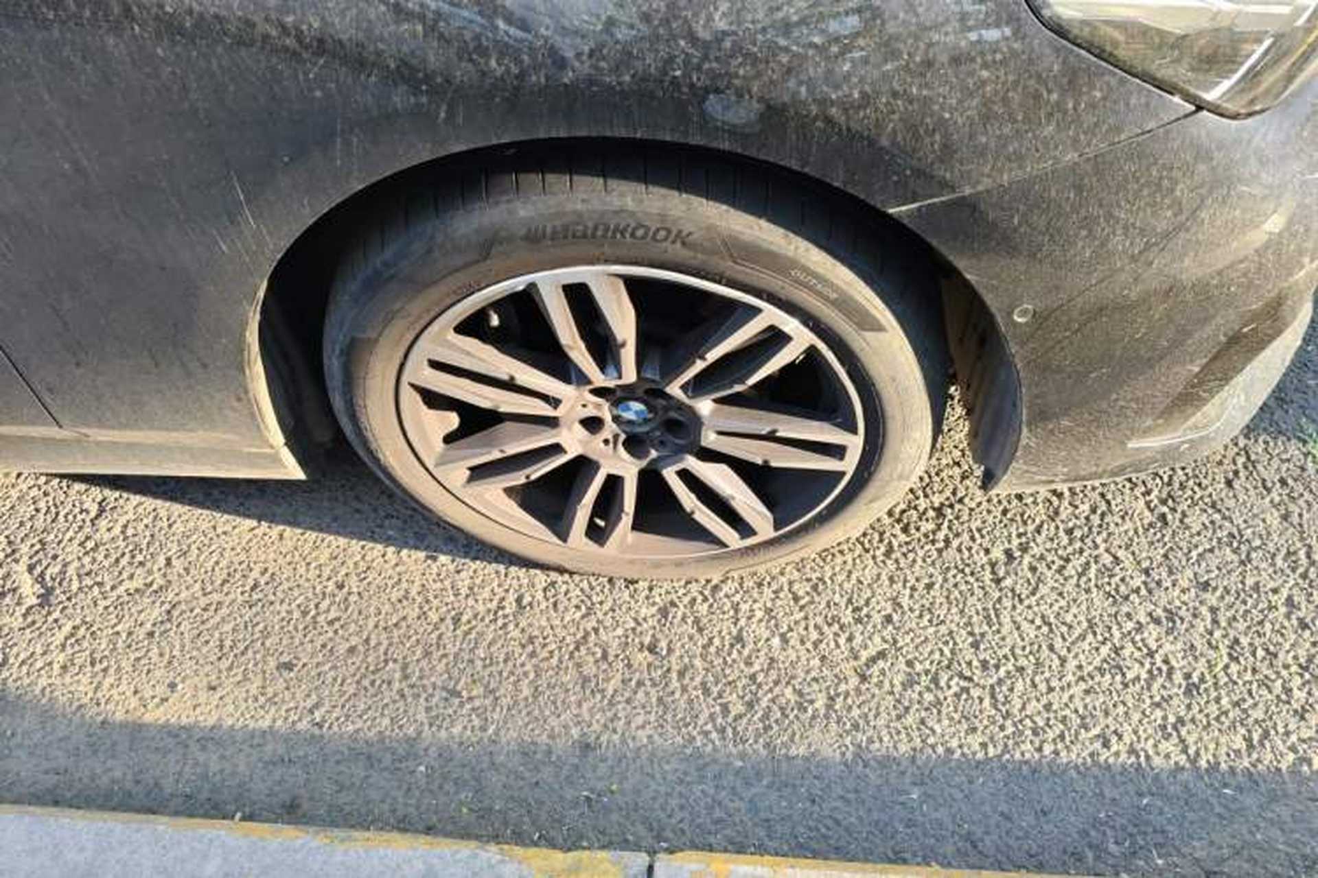 Used BMW 5 Series 2025 530Li Leading Model M Sport Package Right Front Wheel Hub