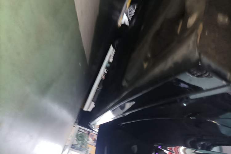 Used BMW 5 Series 2025 525Li M Sport Package Right Side Sill
