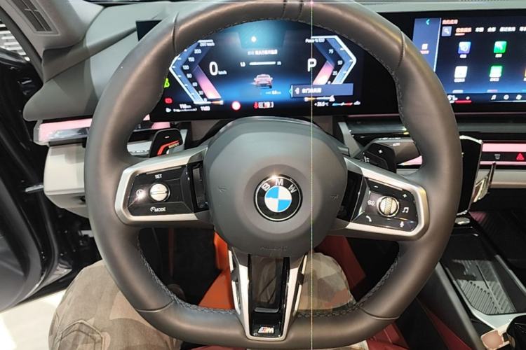 Used BMW 5 Series 2025 530Li Leading Model M Sport Package Steering Wheel