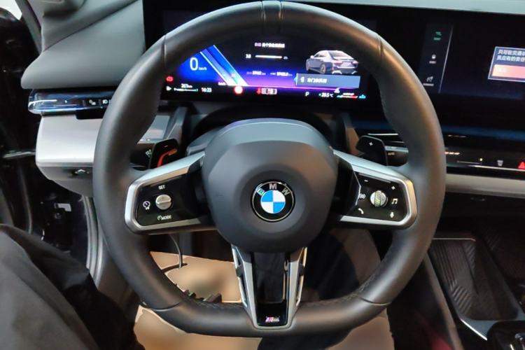Used BMW 5 Series 2025 530Li Leading Model M Sport Package Steering Wheel