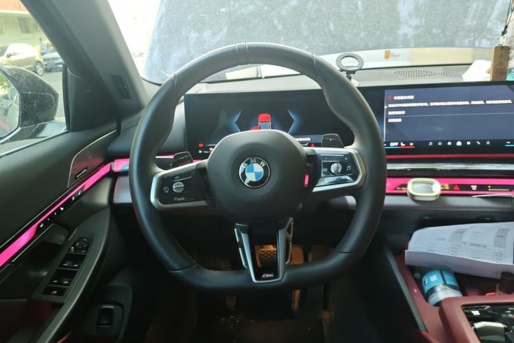 Used BMW 5 Series 2025 530Li Leading Model M Sport Package Steering Wheel