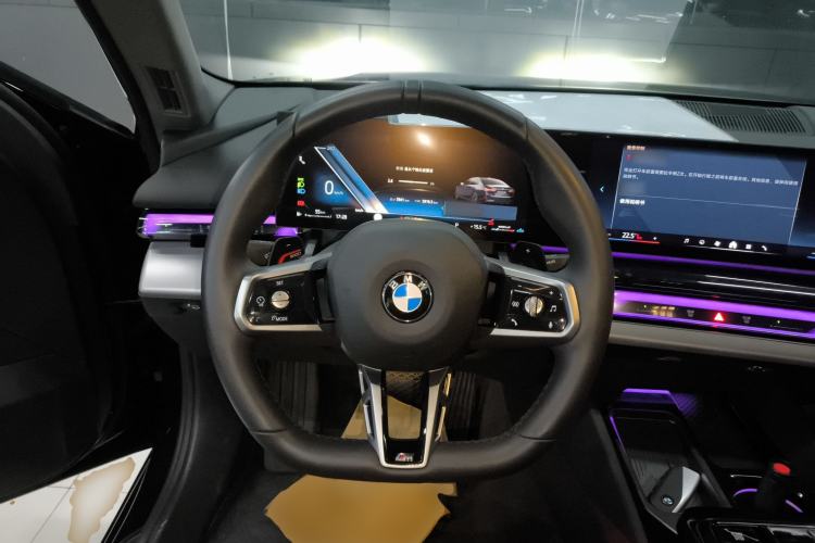 Used BMW 5 Series 2025 530Li Leading Model M Sport Package Steering Wheel