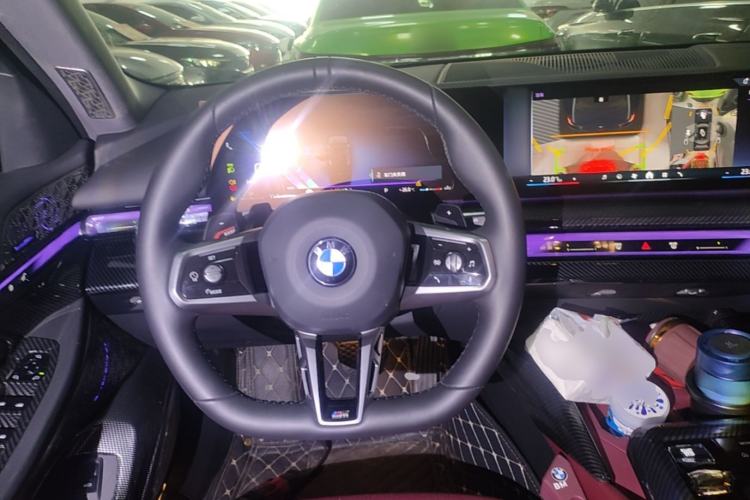 Used BMW 5 Series 2025 530Li Leading Model M Sport Package Steering Wheel