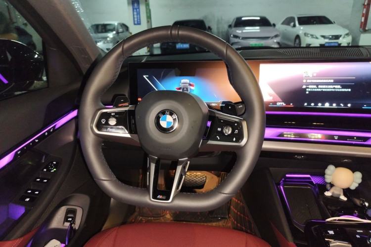 Used BMW 5 Series 2025 525Li M Sport Package Steering Wheel