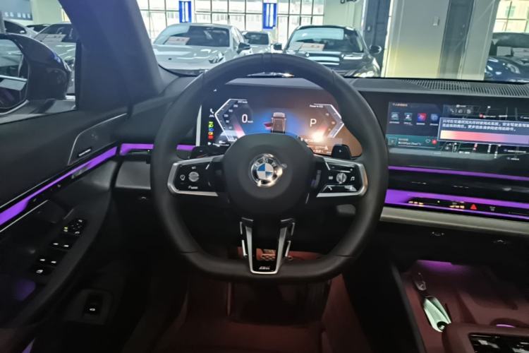 Used BMW 5 Series 2025 530Li Leading Model M Sport Package Steering Wheel