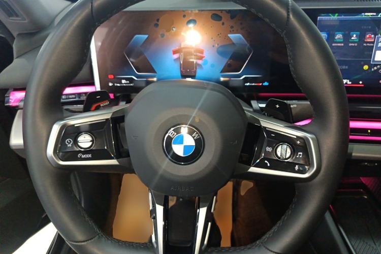 Used BMW 5 Series 2025 530Li Leading Model M Sport Package Steering Wheel