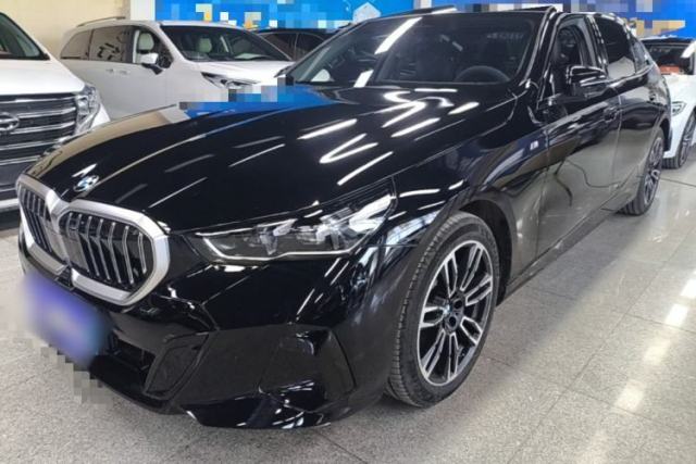 Used BMW 5 Series 2025 530Li Leading Model M Sport Package