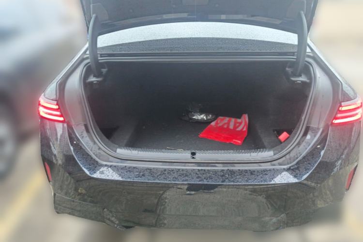 Used BMW 5 Series 2025 530Li Leading Model M Sport Package Trunk