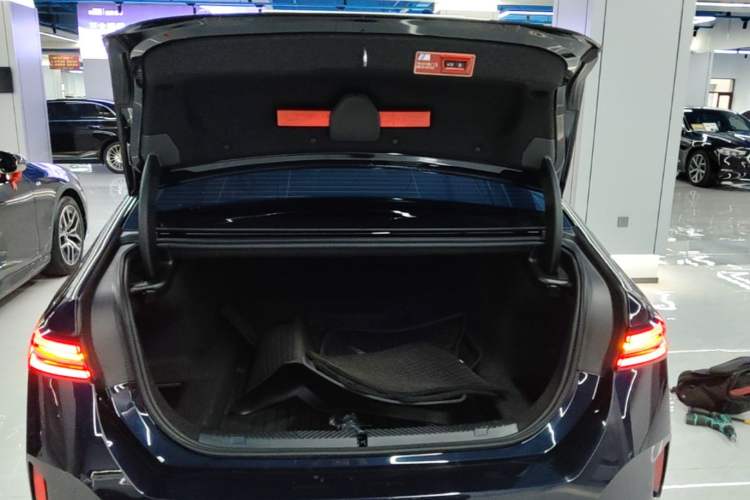 Used BMW 5 Series 2025 530Li Leading Model M Sport Package Trunk