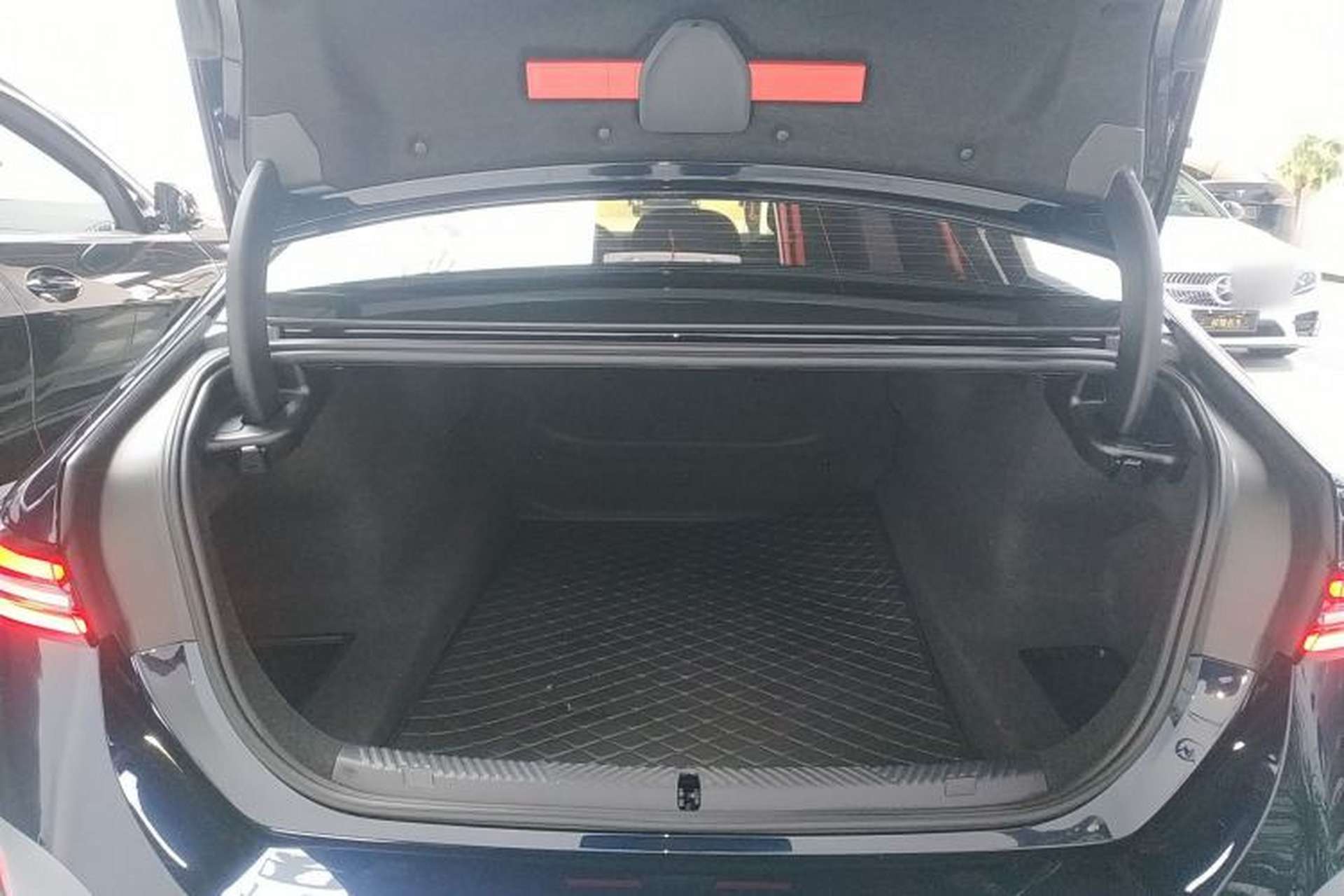 Used BMW 5 Series 2025 530Li Leading Model M Sport Package Trunk