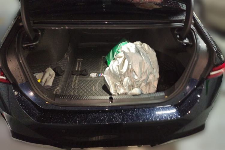 Used BMW 5 Series 2025 525Li M Sport Package Trunk
