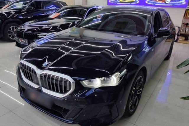 Used BMW 5 Series 2025 530Li Leading Model M Sport Package