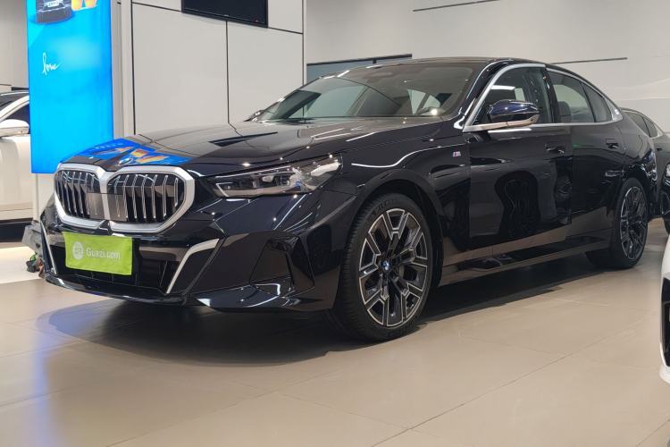 Used BMW 5 Series 2025 530Li Luxury Edition M Sport Package Guazi used car, China used car export, Used car for sale, Used  cars, Cheapest cars for sale