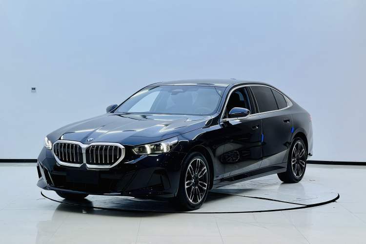 Used BMW 5 Series 2025 525Li M Sport Package Guazi used car, China used car export, Used car for sale, Used cars, Cheapest cars for sale