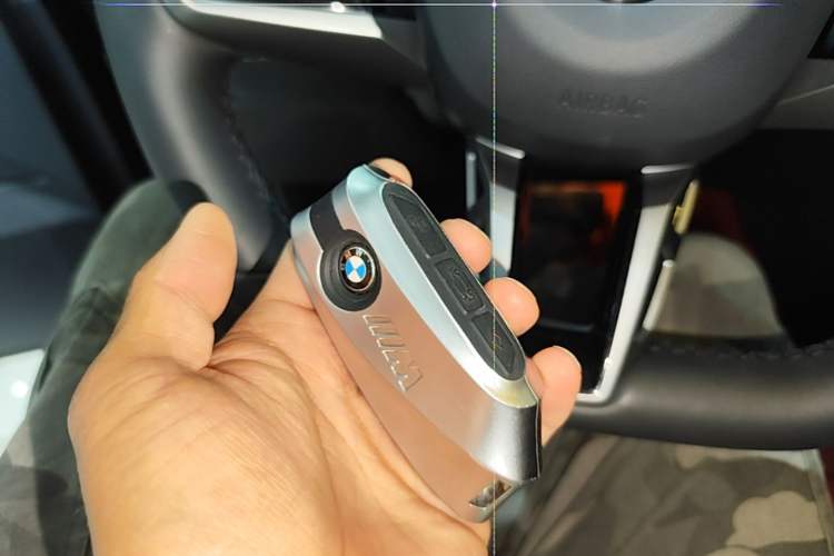 Used BMW 5 Series 2025 530Li Leading Model M Sport Package Vehicle Key