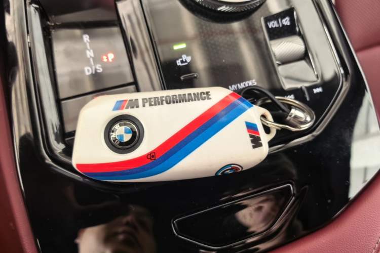 Used BMW 5 Series 2025 530Li Leading Model M Sport Package Vehicle Key