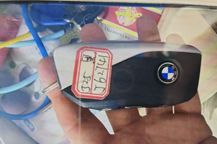 Used BMW 5 Series 2025 525Li M Sport Package Vehicle Key