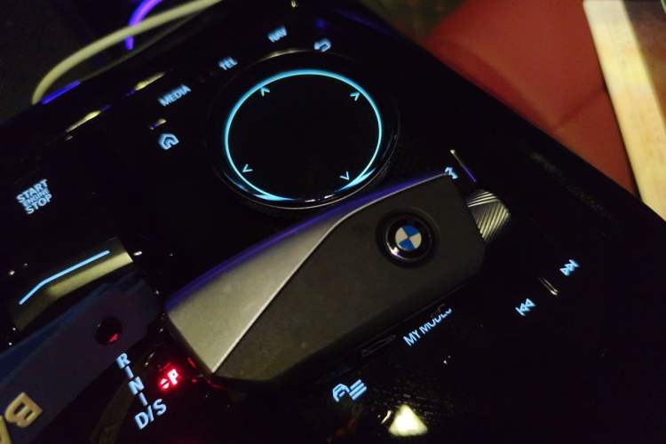 Used BMW 5 Series 2025 525Li M Sport Package Vehicle Key
