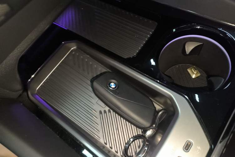 Used BMW 5 Series 2025 530Li Leading Model M Sport Package Vehicle Key
