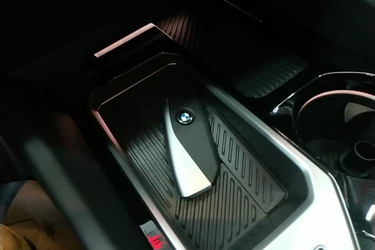 Used BMW 5 Series 2025 530Li Leading Model M Sport Package Vehicle Key